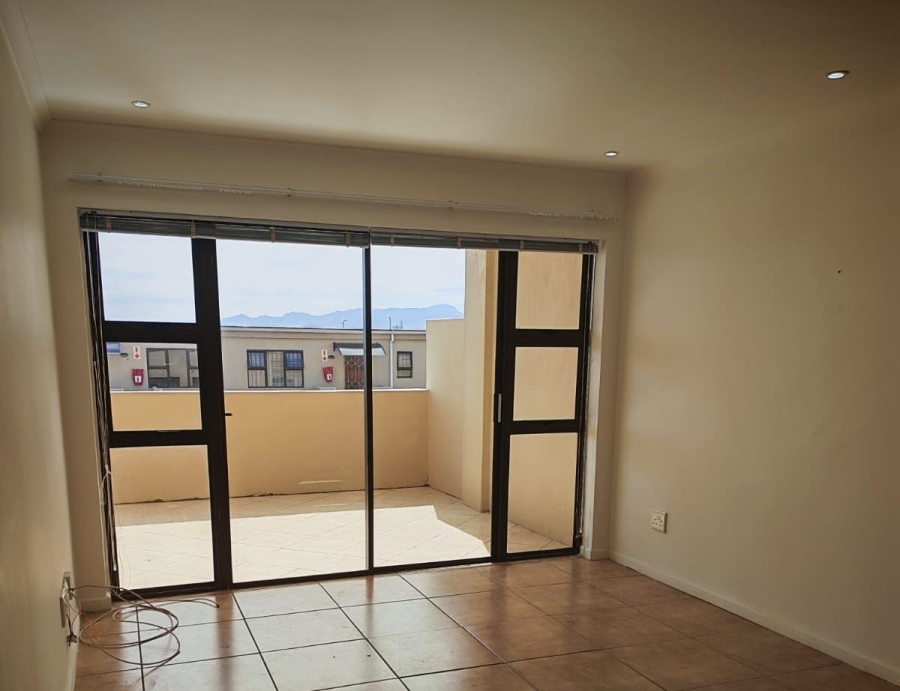 2 Bedroom Property for Sale in De Kelders Western Cape